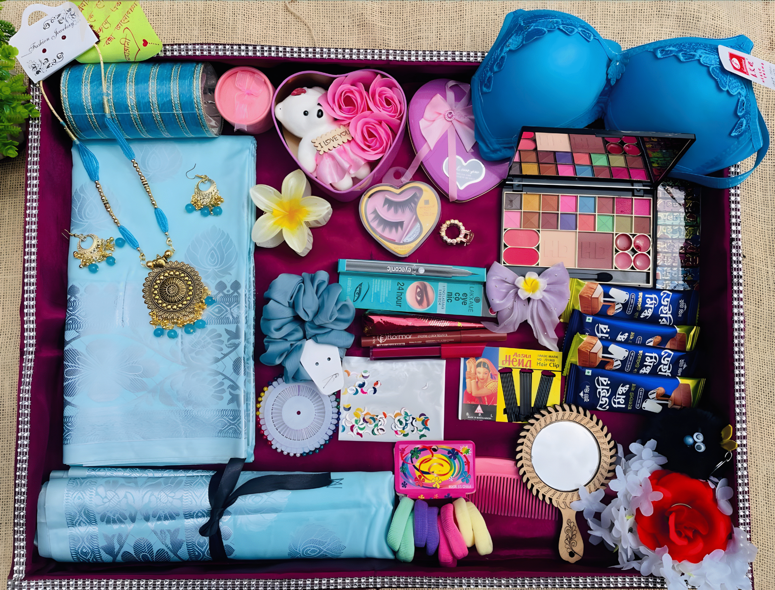 অপরূপা আকাশি